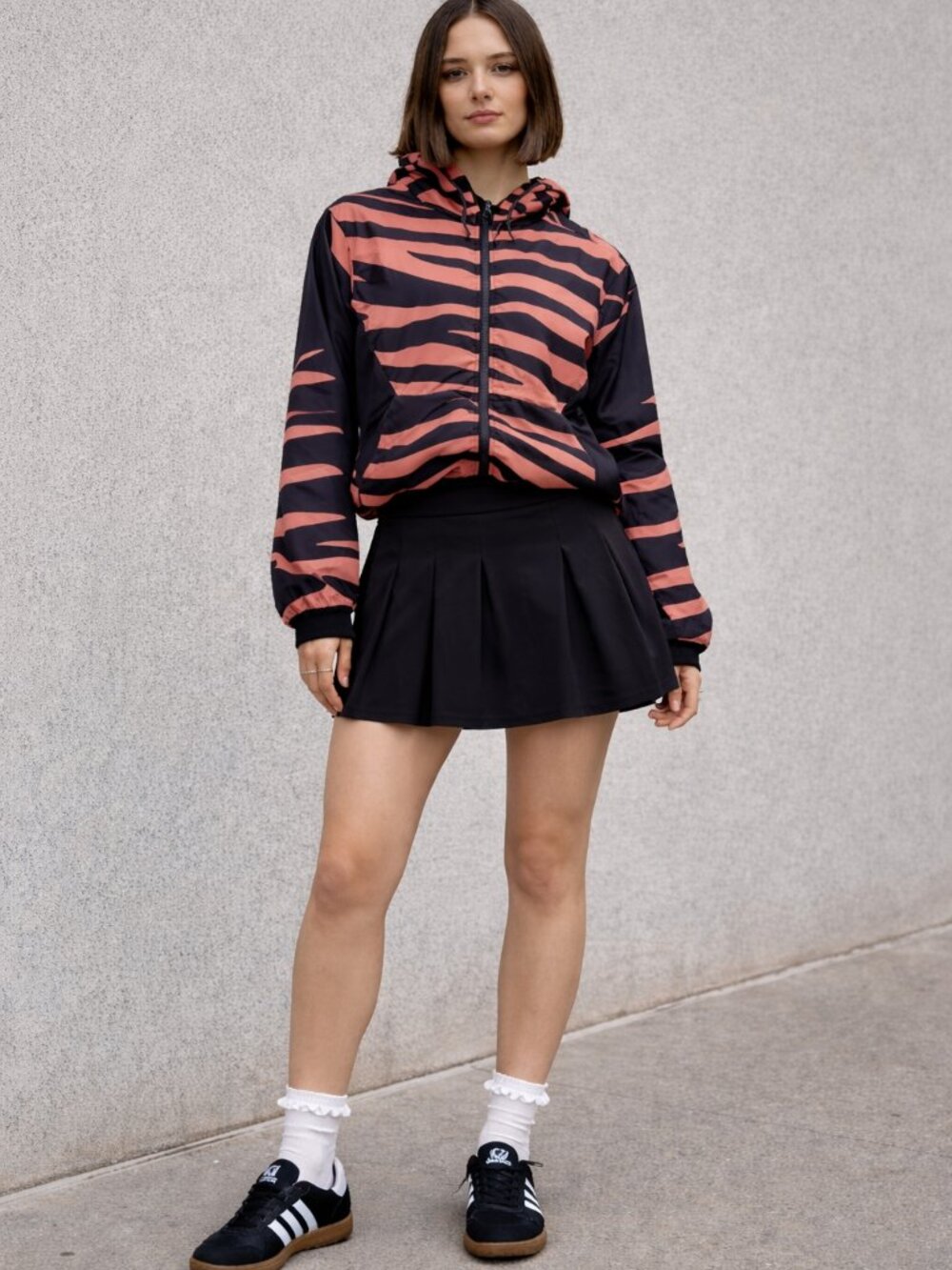 Vs Pink Women's XS/S Windbreaker Full Zip Tiger Animal Print Black/Brown